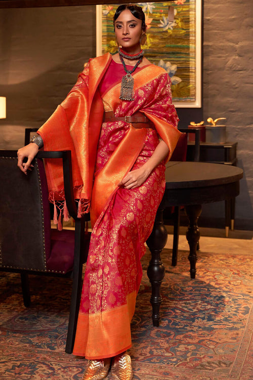 Load image into Gallery viewer, Seraglio Maroon Kanjivaram Silk Saree With Enchanting Blouse Piece
