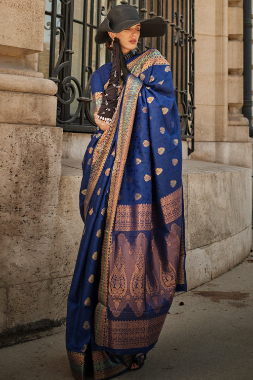 Load image into Gallery viewer, Gorgeous Navy Blue Soft Banarasi Silk Saree With Charming Blouse Piece
