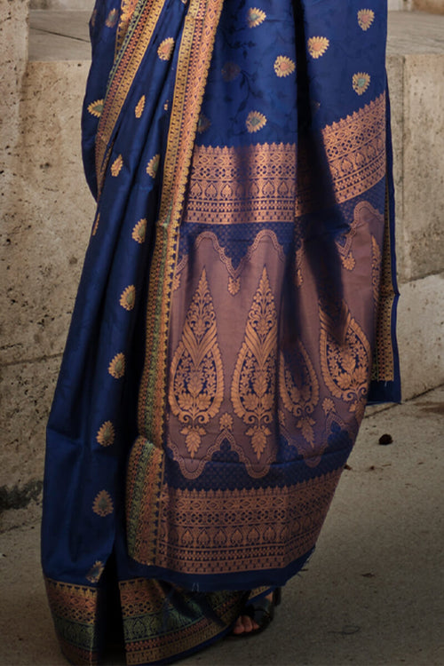 Load image into Gallery viewer, Gorgeous Navy Blue Soft Banarasi Silk Saree With Charming Blouse Piece
