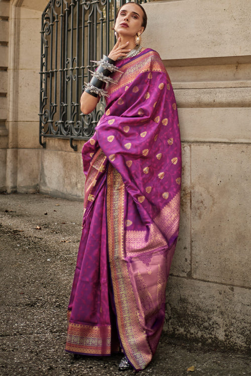 Load image into Gallery viewer, Angelic Purple Soft Banarasi Silk Saree With Conflate Blouse Piece
