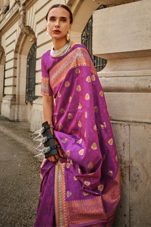 Load image into Gallery viewer, Angelic Purple Soft Banarasi Silk Saree With Conflate Blouse Piece
