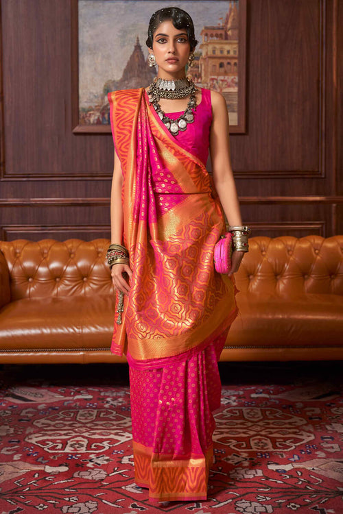 Load image into Gallery viewer, Stylish Dark Pink Kanjivaram Silk Saree With Adorning Blouse Piece
