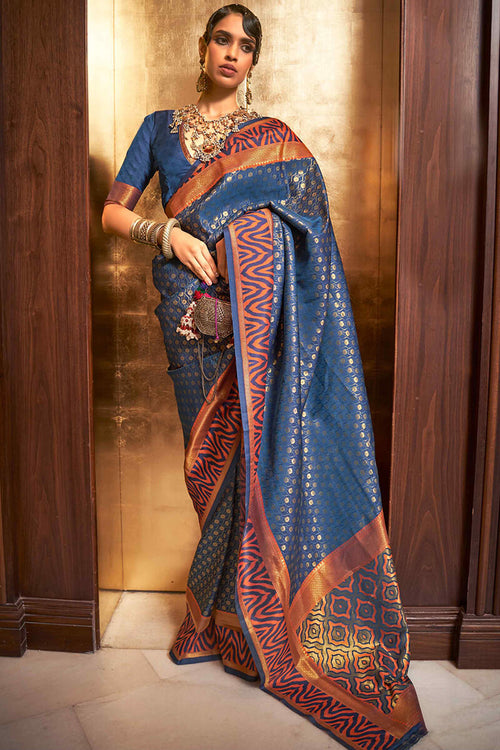 Load image into Gallery viewer, Flamboyant Blue Kanjivaram Silk Saree With Twirling Blouse Piece
