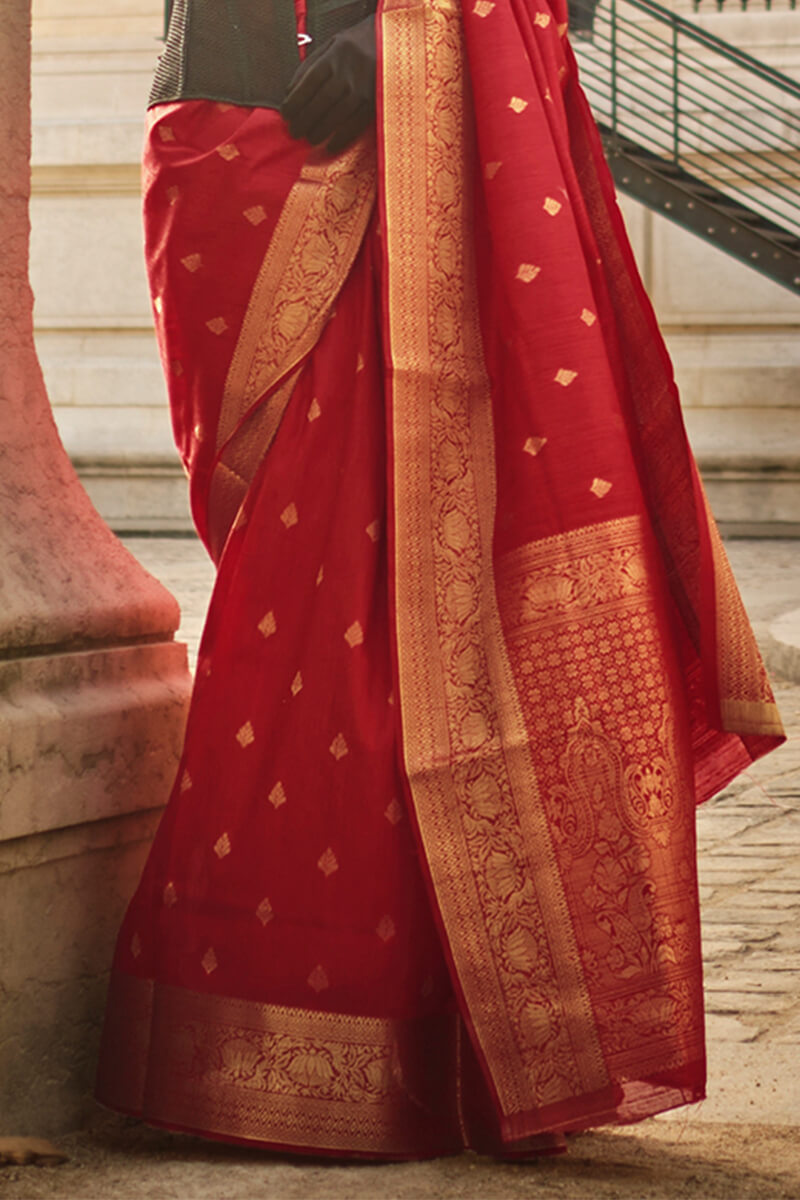 Serendipity Red Soft Banarasi Silk Saree With Ineffable Blouse Piece