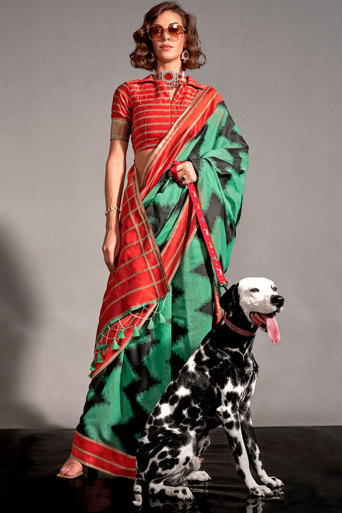 Load image into Gallery viewer, Piquant Sea Green Digital Printed Soft Silk Saree With Lustrous Blouse Piece
