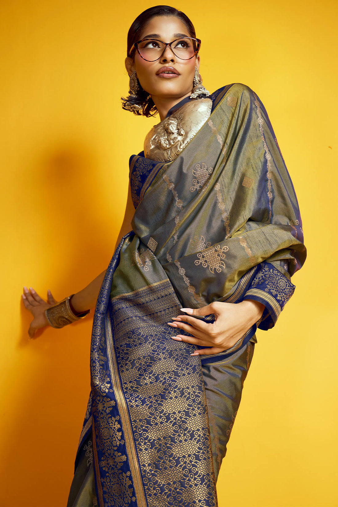 Admirable Blue Pure Zari Weaving Banarasi Silk Saree With Brood Blouse Piece