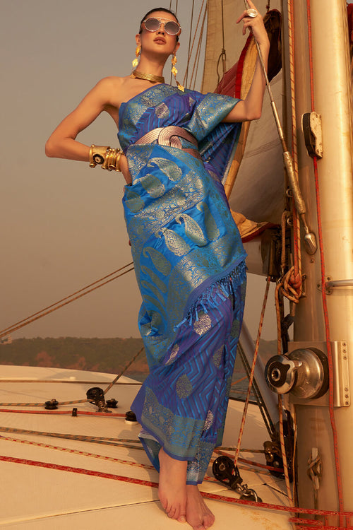 Load image into Gallery viewer, Lissome Royal Blue Soft Banarasi Silk Saree With Propinquity Blouse Piece
