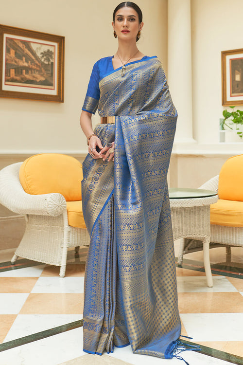 Load image into Gallery viewer, Extraordinary Blue Kanjivaram Silk Saree With Charming Blouse Piece
