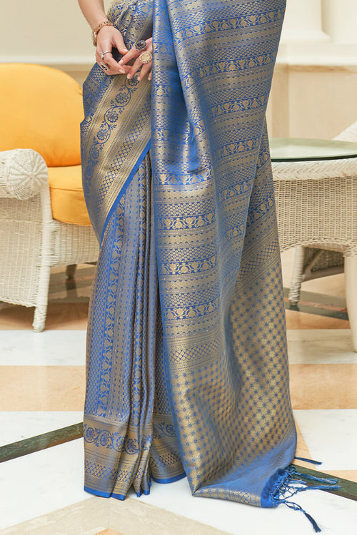 Load image into Gallery viewer, Extraordinary Blue Kanjivaram Silk Saree With Charming Blouse Piece
