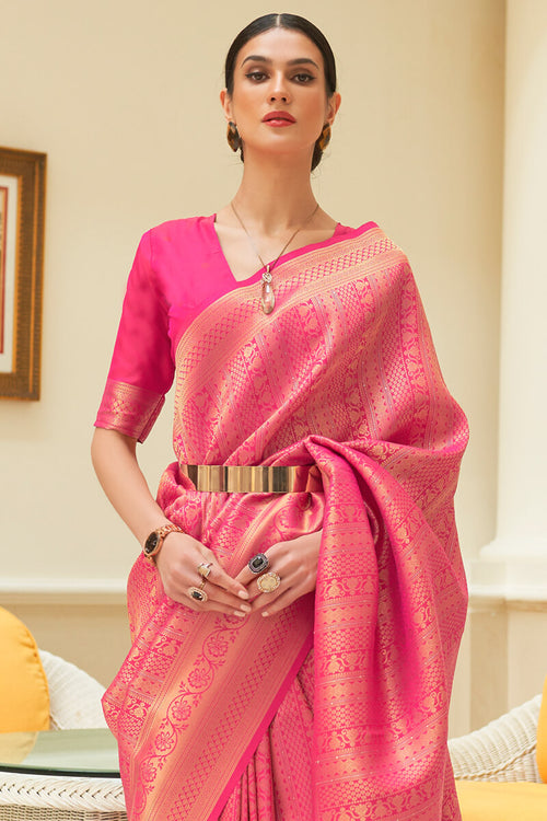 Load image into Gallery viewer, Gleaming Pink Kanjivaram Silk Saree With Hypnotic Blouse Piece
