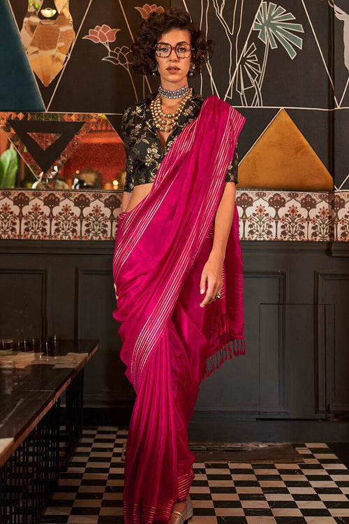 Load image into Gallery viewer, Extraordinary Dark Pink Soft Banarasi Silk Saree With Energetic Blouse Piece
