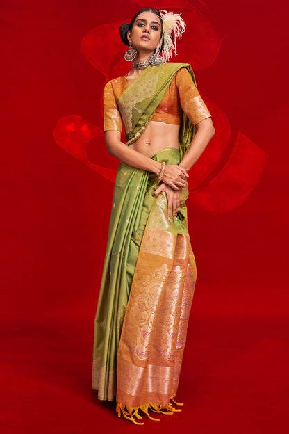 Chatoyant Green Soft Banarasi Silk Saree With Gossamer Blouse Piece