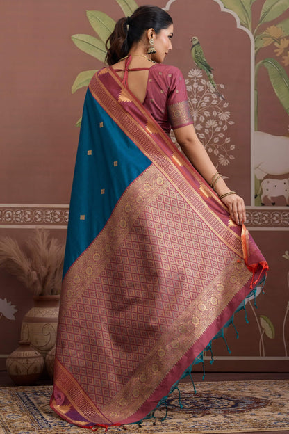 Inimitable Navy Blue Banarasi Tussar Silk Saree With Prettiest Blouse Piece