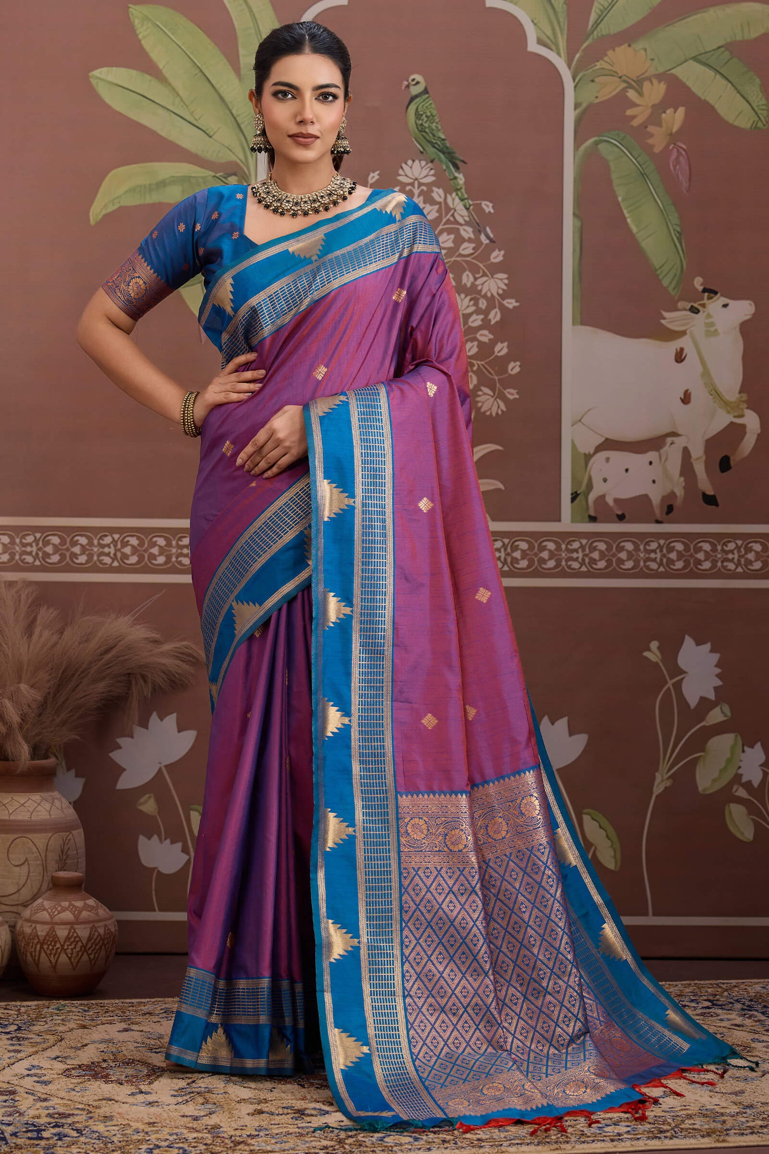 Confounding Lavender Banarasi Tussar Silk Saree With Flattering Blouse Piece