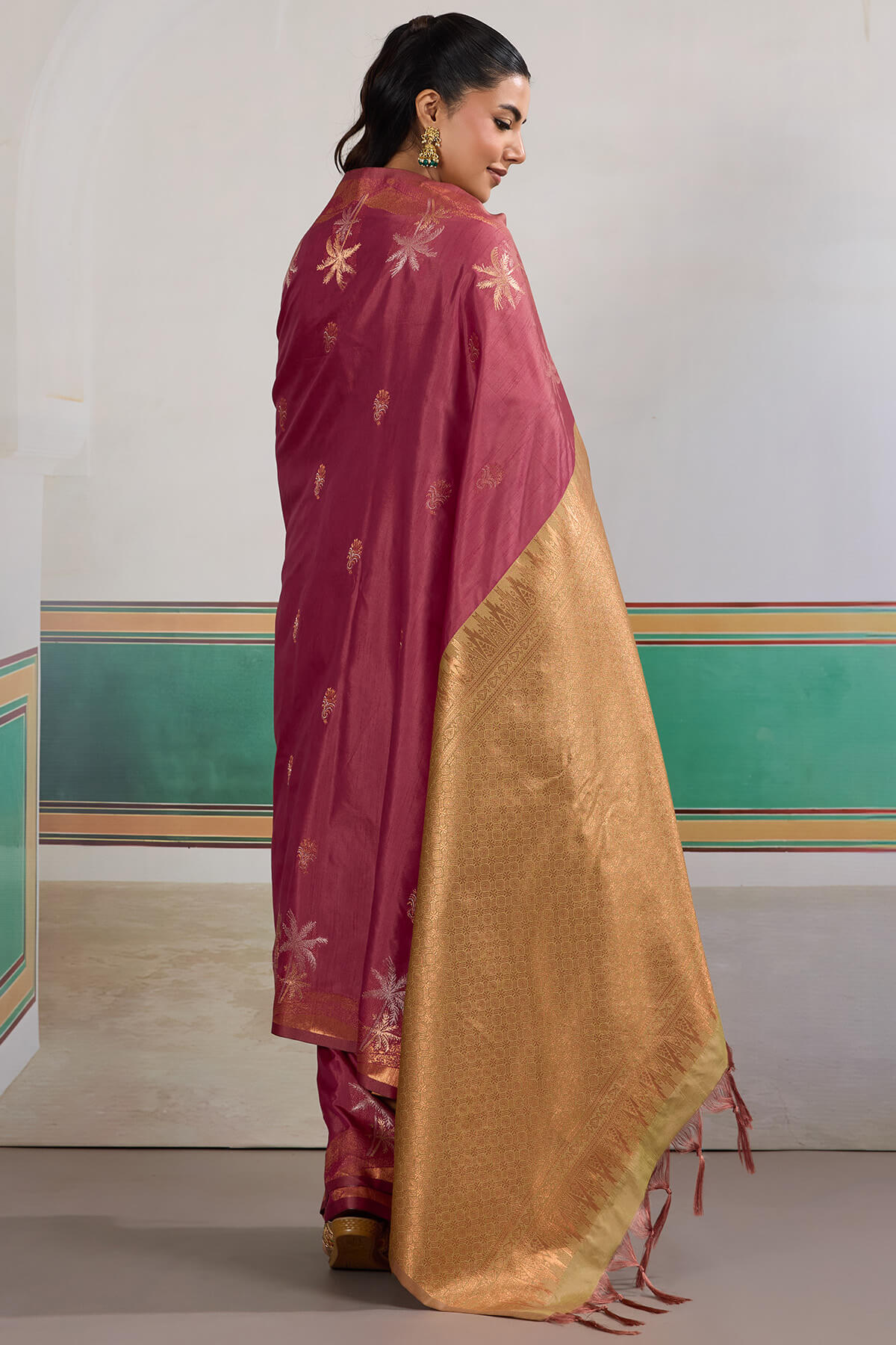 Resplendent Dark Pink Banarasi Tussar Silk Saree With Marvellous Blouse Piece