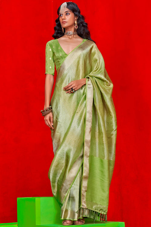 Load image into Gallery viewer, Beleaguer Green Soft Banarasi Silk Saree With Dalliance Blouse Piece
