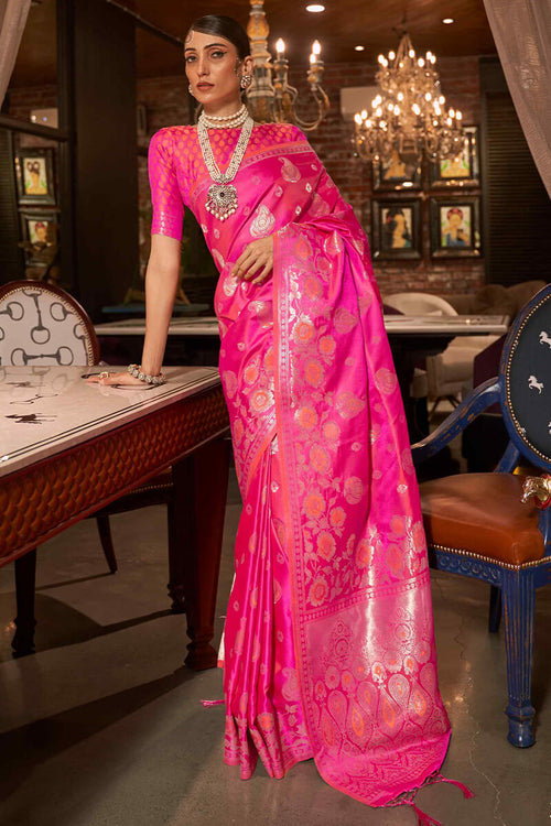 Load image into Gallery viewer, Ravishing Dark Pink Soft Banarasi Silk Saree With Delightful Blouse Piece
