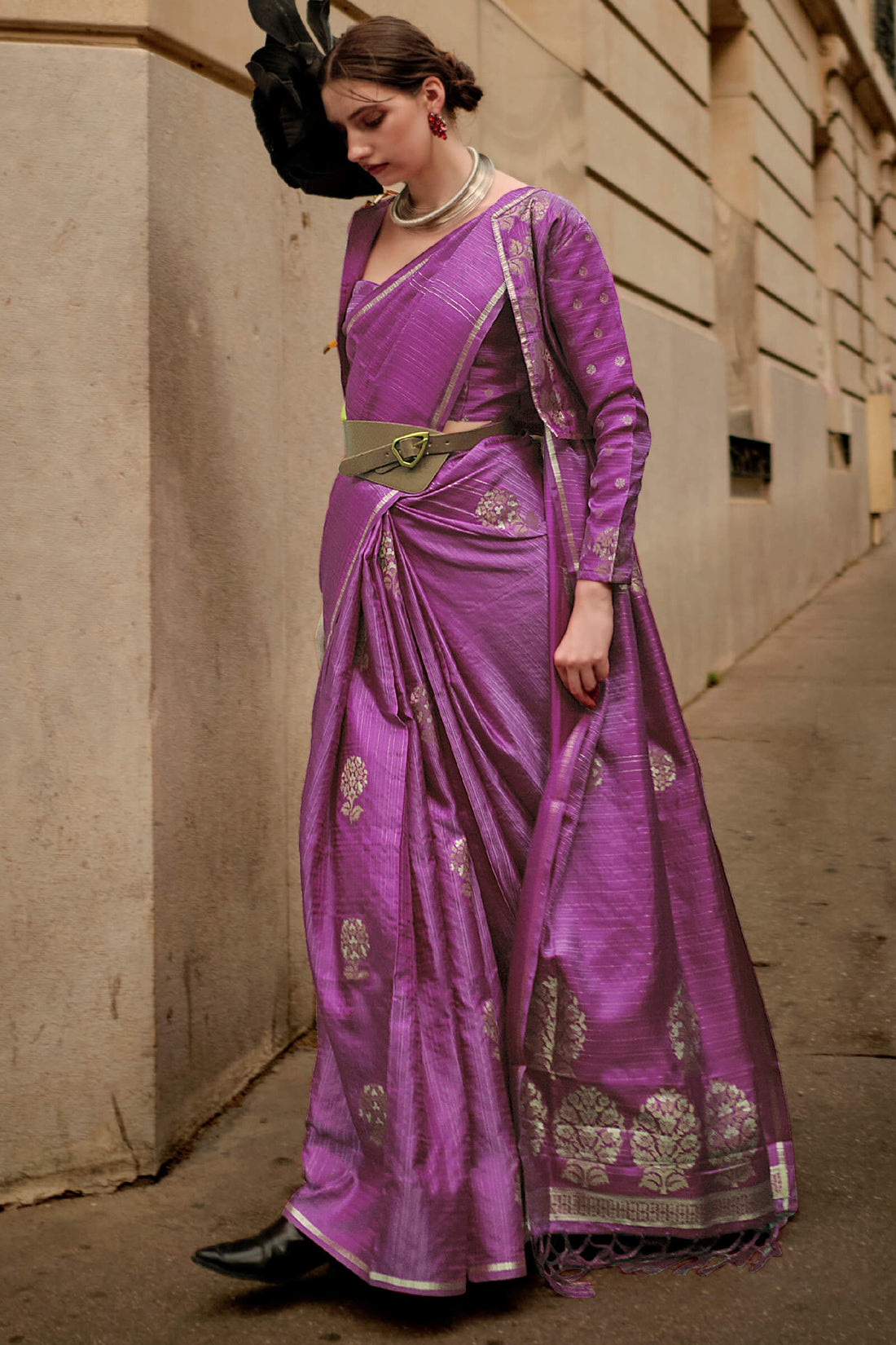 Eclat Lavender Banarasi Satin Silk Saree With Flameboyant Blouse