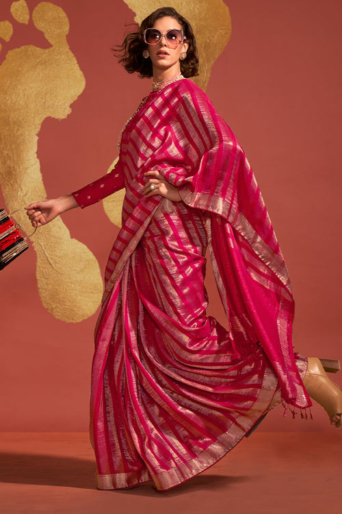 Load image into Gallery viewer, Majesty Magenta Soft Banarasi Silk Saree With Delightful Blouse
