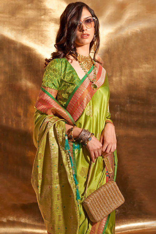 Load image into Gallery viewer, Adorning Green Soft Banarasi Silk Saree With Outstanding Blouse
