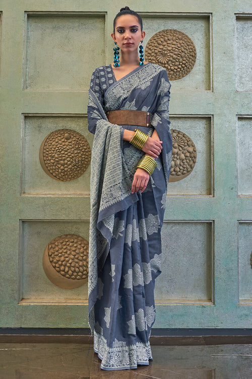 Load image into Gallery viewer, Glorious Blue Lucknowi Silk Saree With Stunner Blouse Piece
