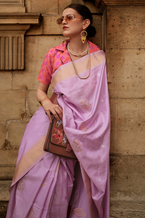 Load image into Gallery viewer, Imbrication Lavender Soft Banarasi Silk Saree With Effervescent Blouse Piece
