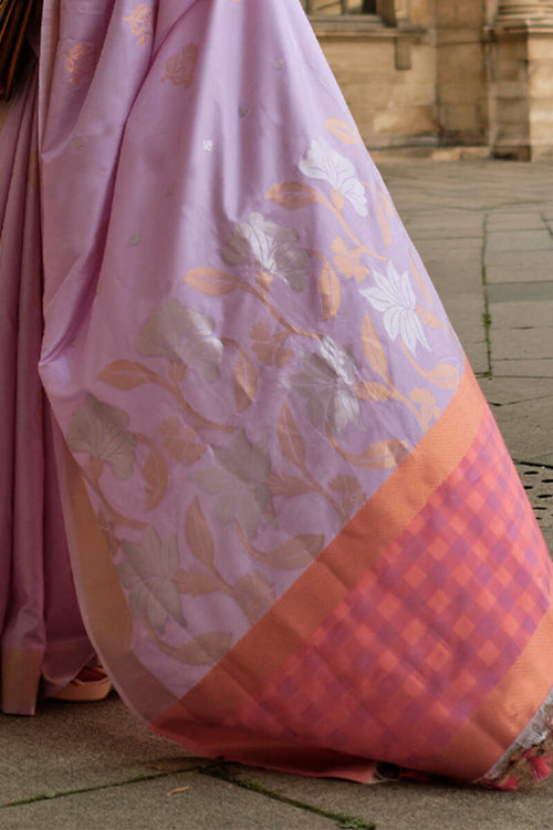 Load image into Gallery viewer, Imbrication Lavender Soft Banarasi Silk Saree With Effervescent Blouse Piece
