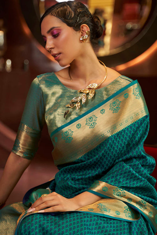 Load image into Gallery viewer, Angelic Rama Soft Banarasi Silk Saree With Chatoyant Blouse Piece
