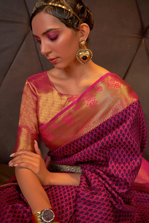 Load image into Gallery viewer, Excellent Magenta Soft Banarasi Silk Saree With Cynosure Blouse Piece
