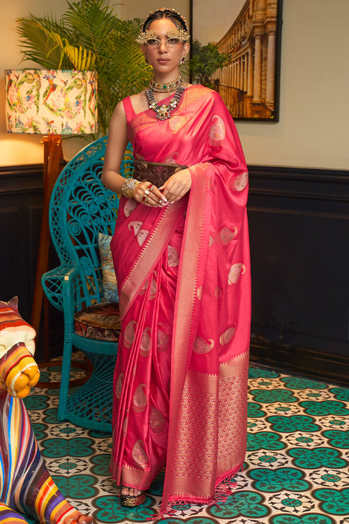 Load image into Gallery viewer, Arresting Dark Pink Soft Banarasi Silk Saree With Delightful Blouse Piece
