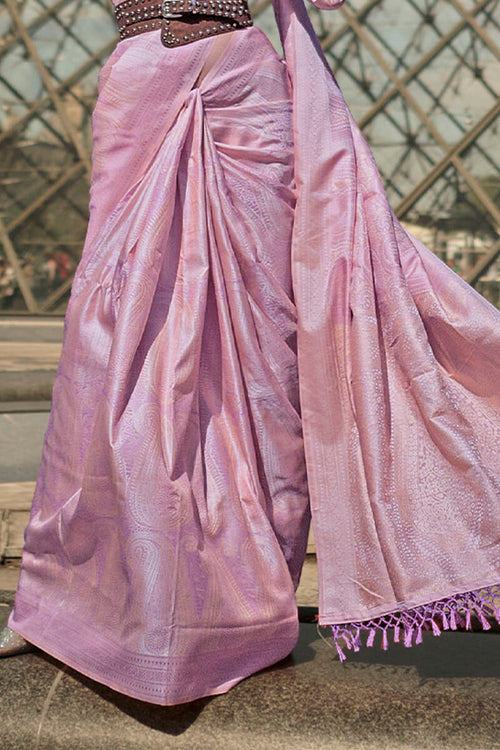 Load image into Gallery viewer, Flattering Lavender Kanjivaram Silk Saree With Adorning Blouse Piece
