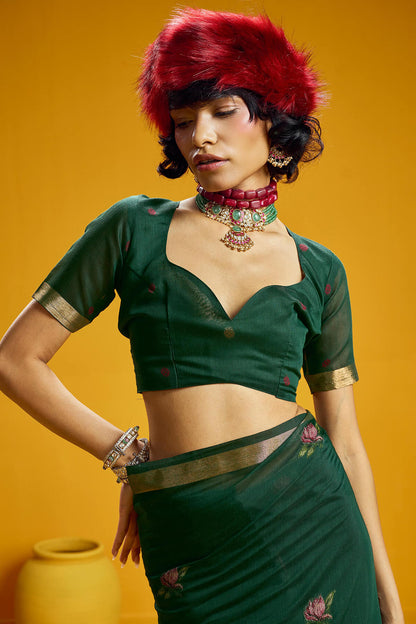 Magnetic Dark Green Pure Munga Cotton Saree With Panache Blouse Piece