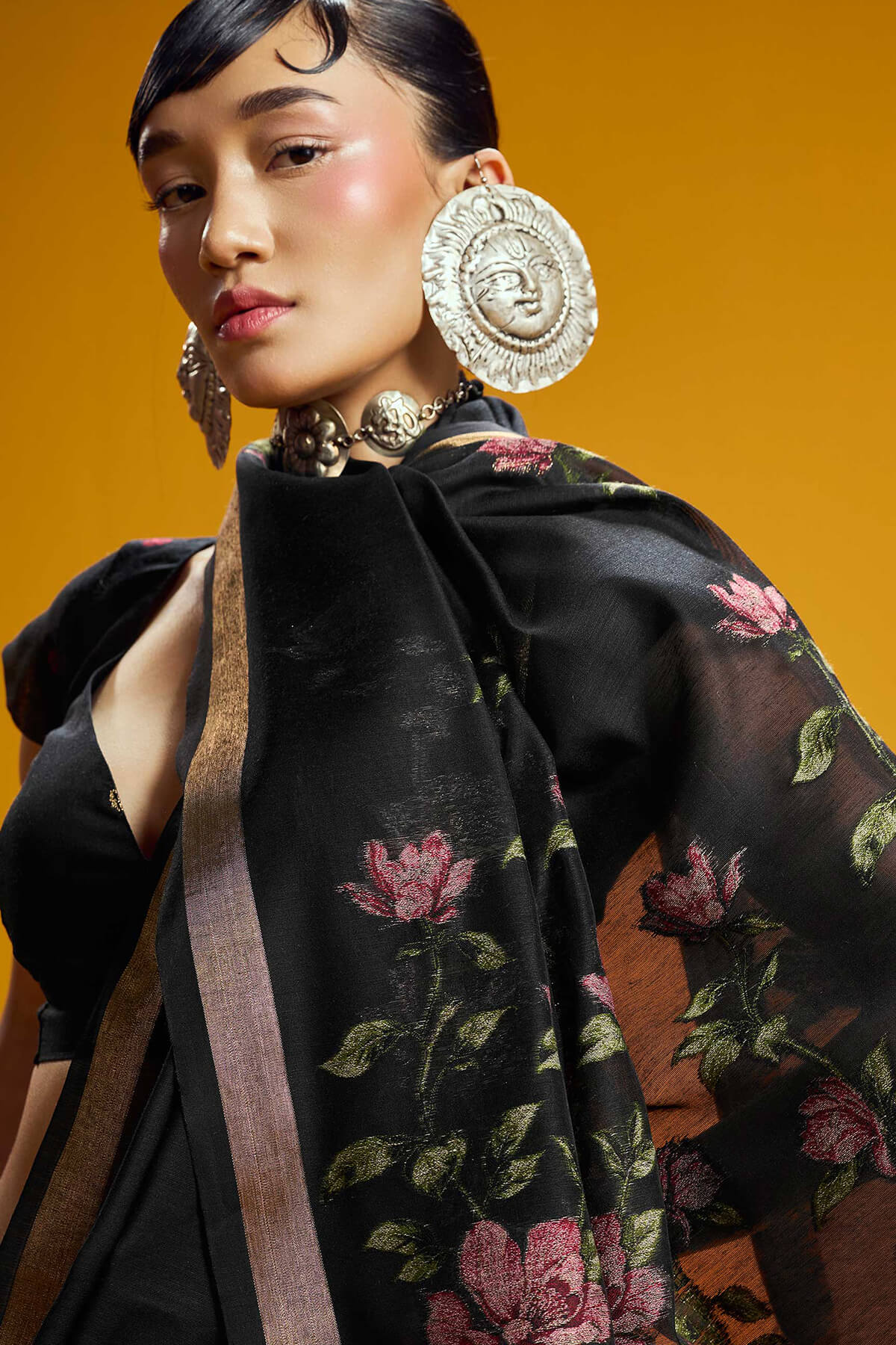 Classy Black Pure Munga Cotton Saree With Assemblage Blouse Piece