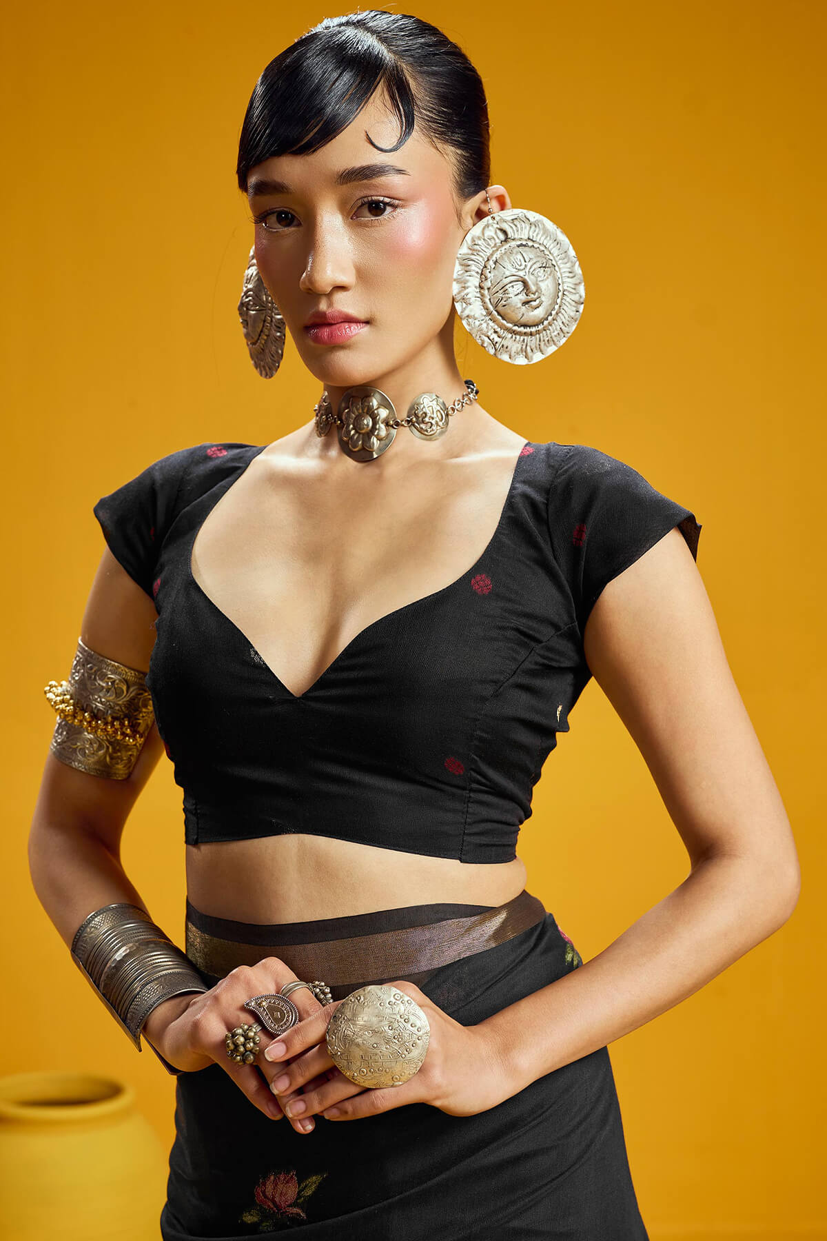 Classy Black Pure Munga Cotton Saree With Assemblage Blouse Piece