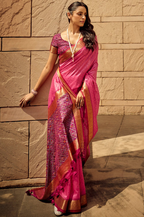 Load image into Gallery viewer, Imaginative Pink Patola Silk Saree with Imaginative Blouse Piece
