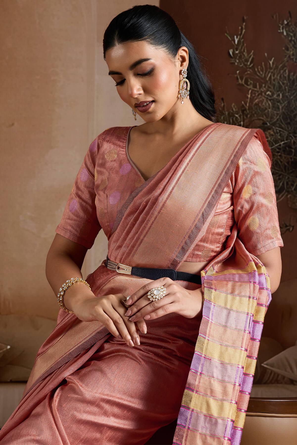 Splendorous Peach Soft Banarasi Bhagalpuri Silk Saree With Evanescent Blouse Piece