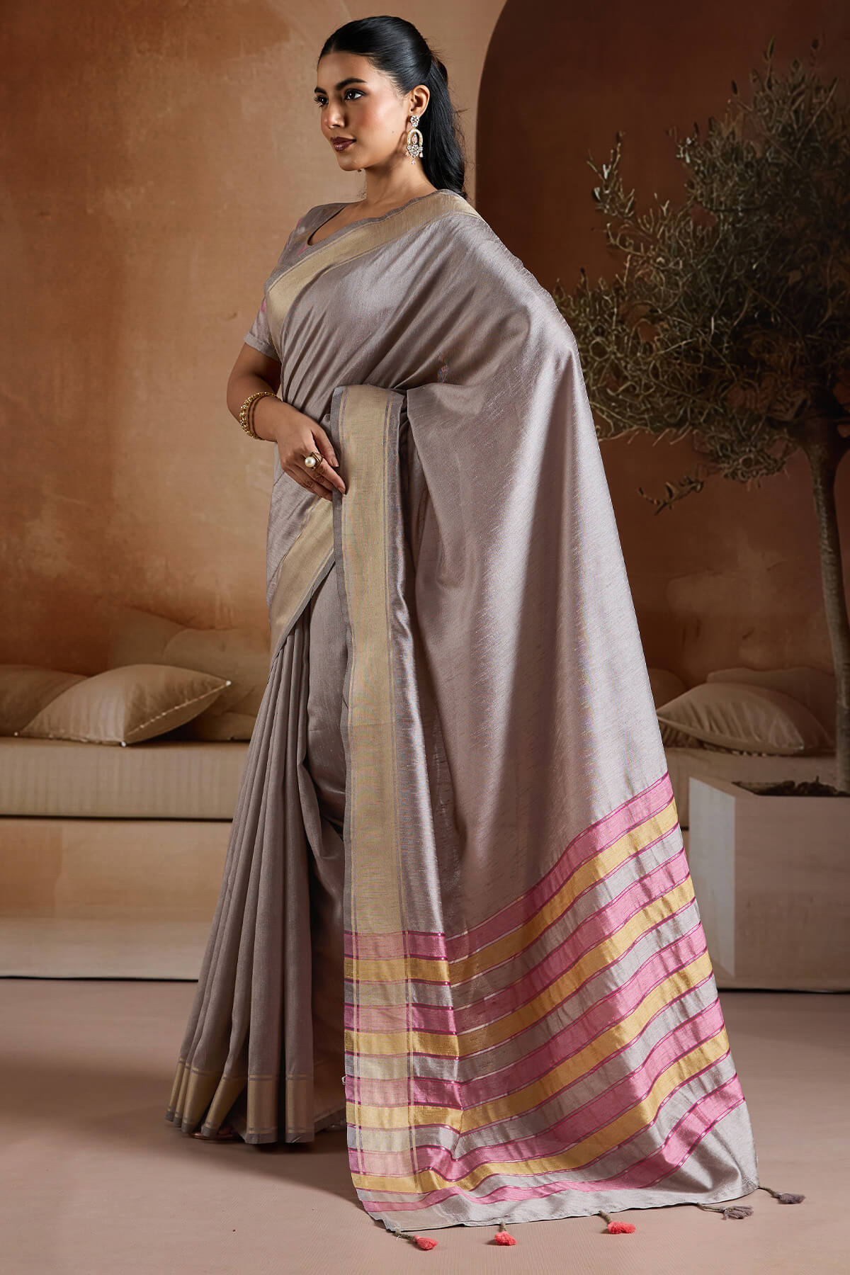 Most Flattering Grey Soft Banarasi Bhagalpuri Silk Saree With Charismatic Blouse Piece