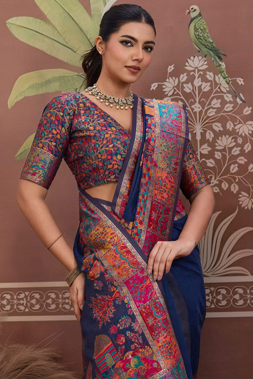 Load image into Gallery viewer, Desuetude Navy Blue Pashmina saree With Majestic Blouse Piece
