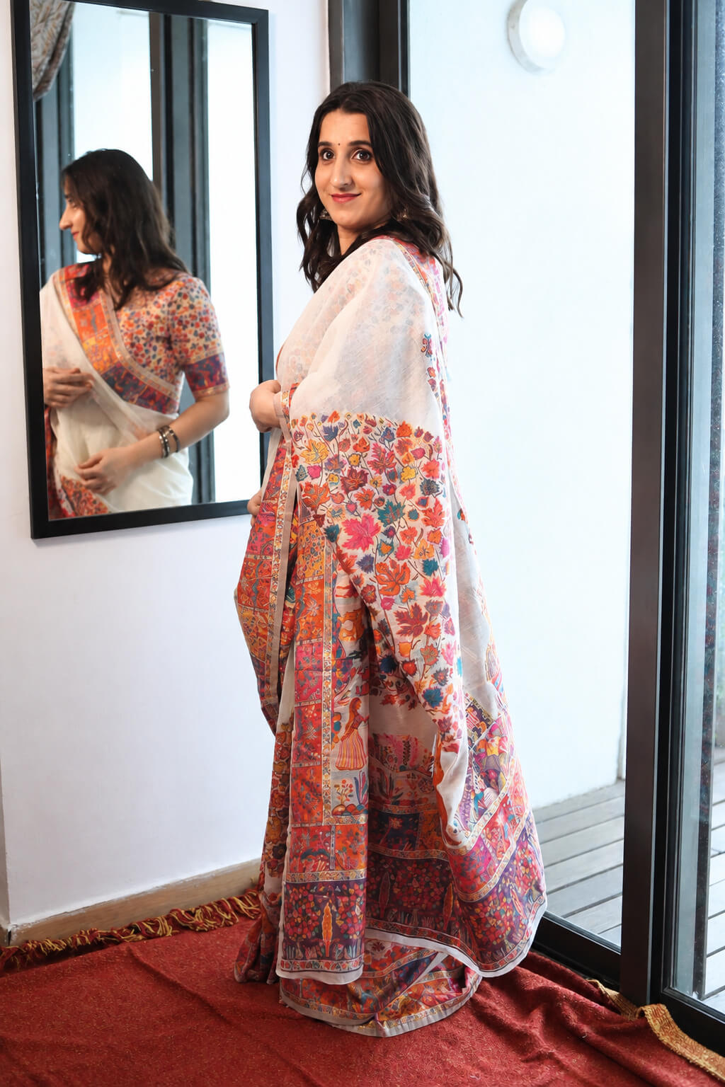 Suhani Popli in Off-White Pashmina Silk Saree