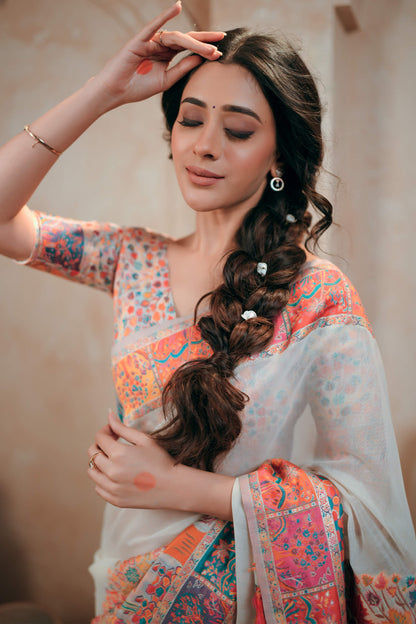 Hiba Nawab in Off-White Pashmina Silk Saree