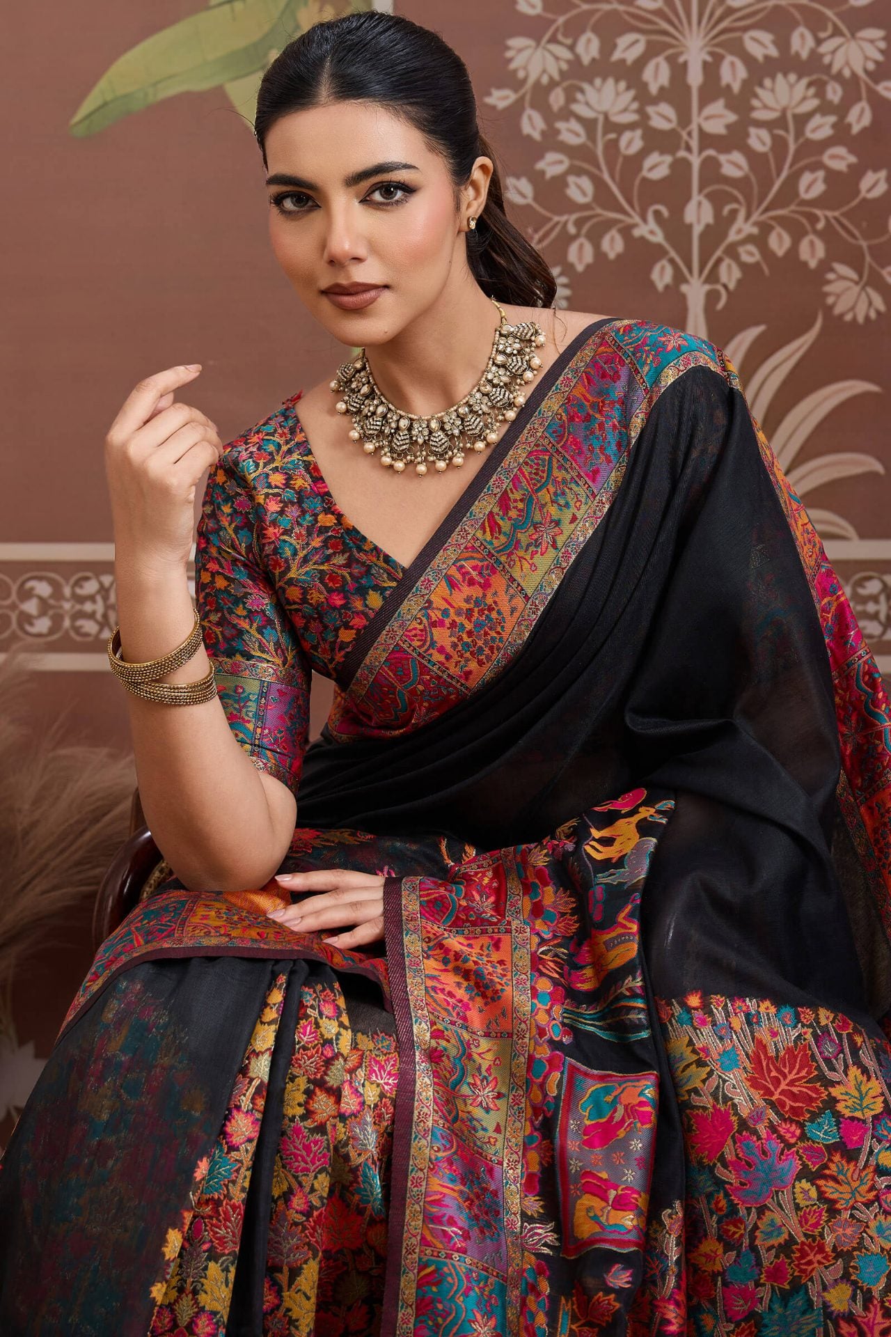 Designer Black Pashmina saree With Enticing Blouse Piece