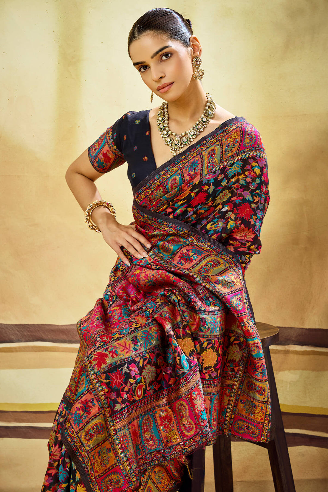 Arresting Black Pashmina Saree With Comely Blouse Piece