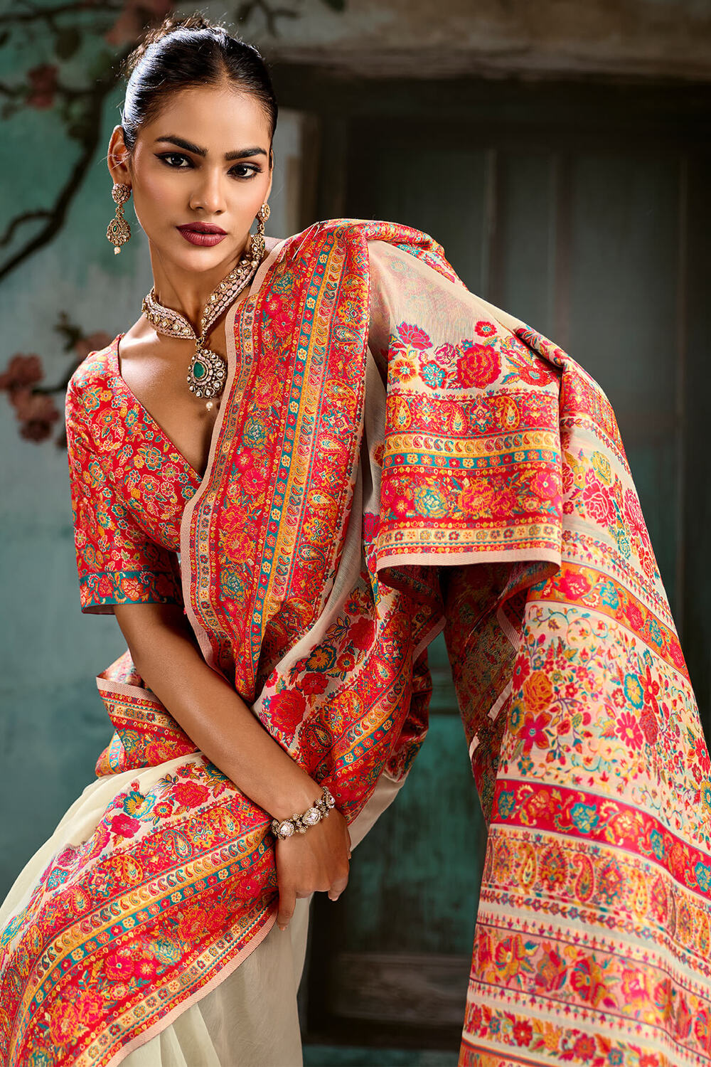 Outstanding Beige Pashmina Saree With Luxuriant Blouse Piece