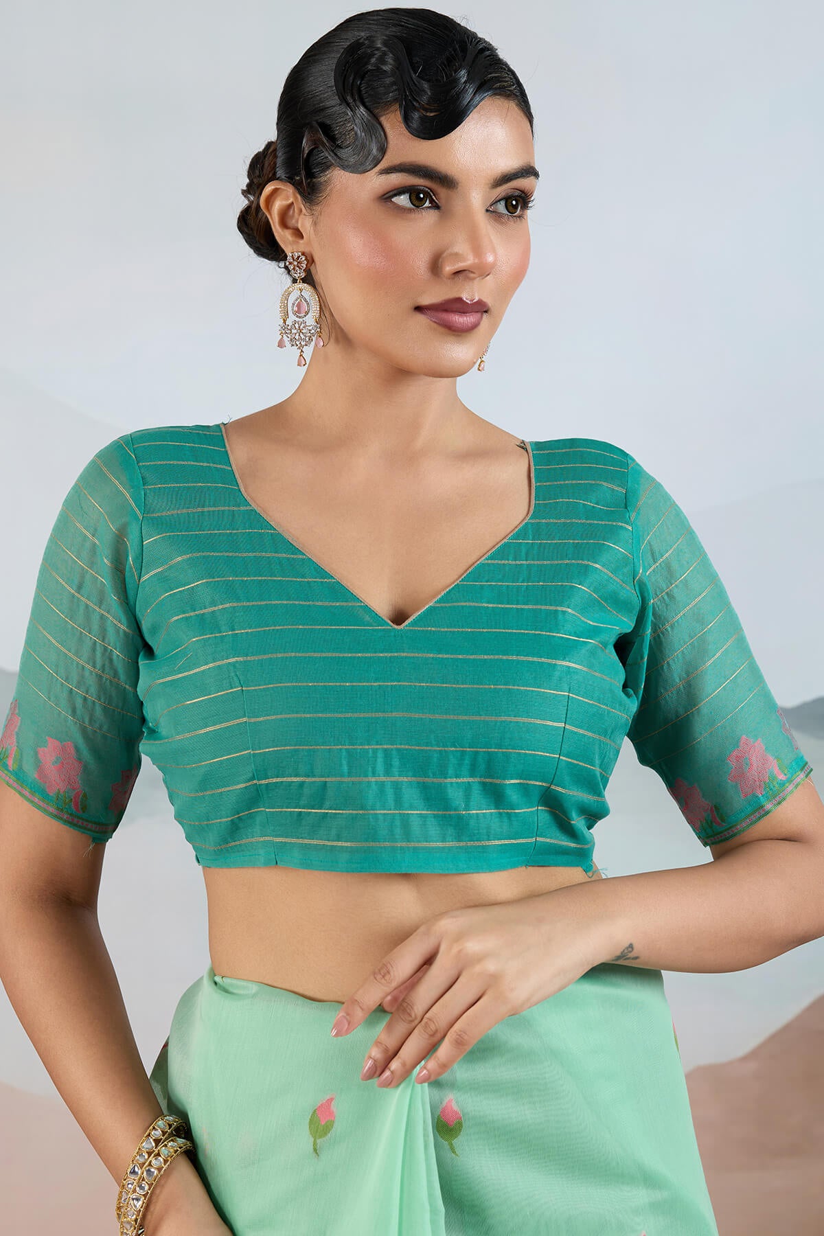 Chatoyant Turquoise Spun Cotton Silk Saree With Most Stunning Blouse Piece