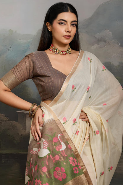 Evanescent Beige Pure Munga Cotton Silk Saree With Girlish Blouse Piece