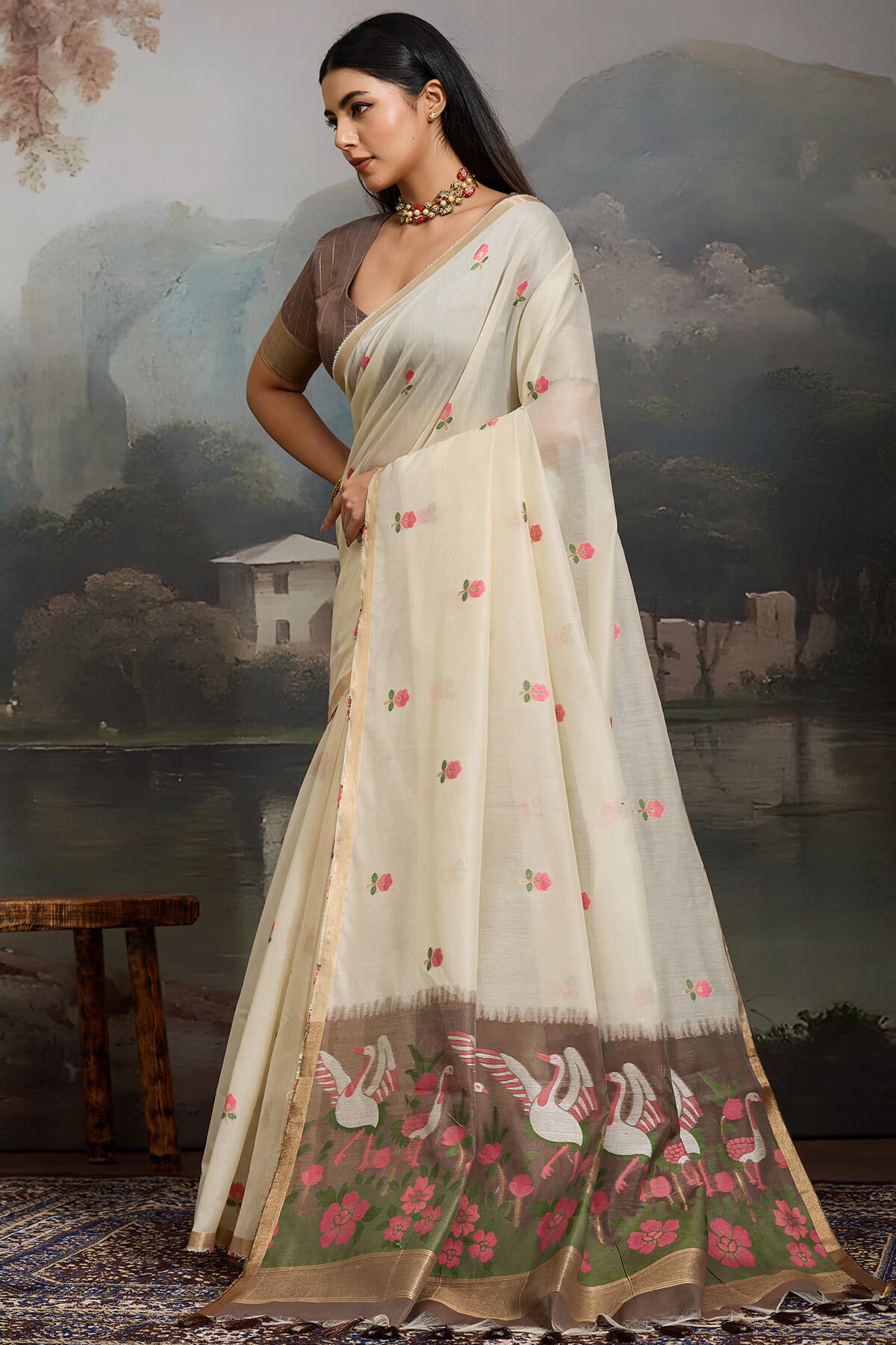 Evanescent Beige Pure Munga Cotton Silk Saree With Girlish Blouse Piece