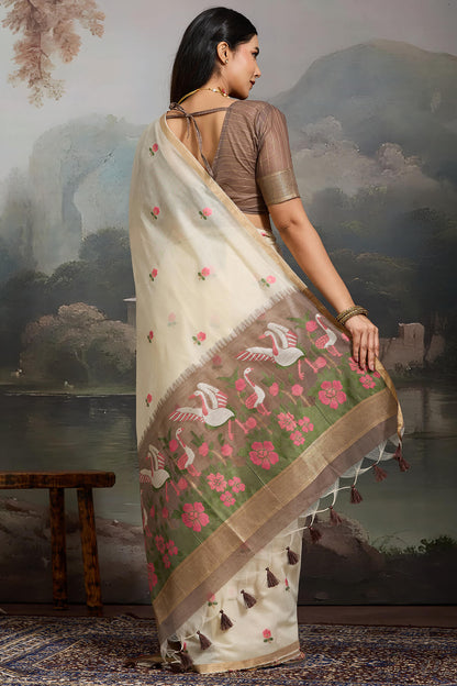 Evanescent Beige Pure Munga Cotton Silk Saree With Girlish Blouse Piece