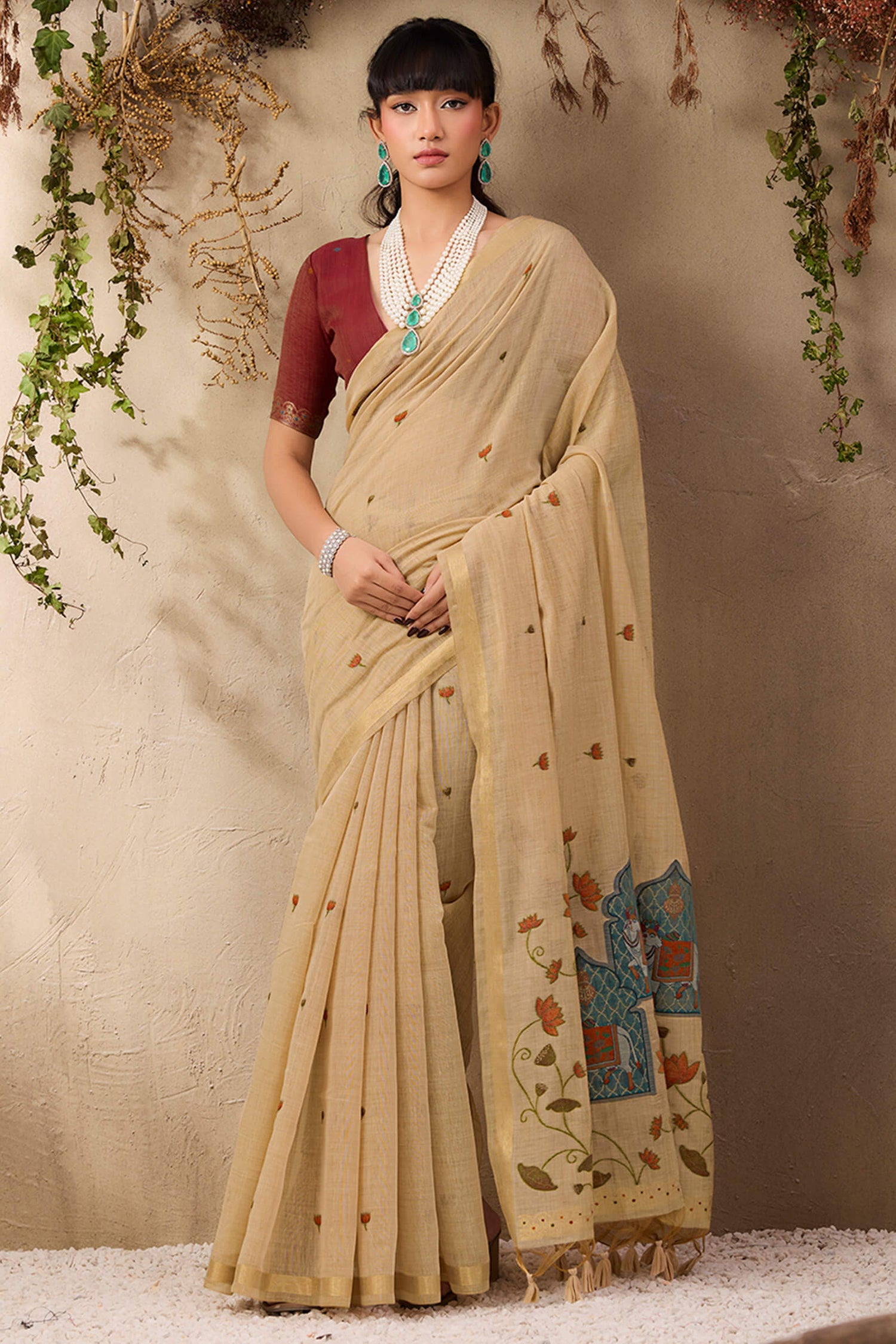Girlish Beige Cotton Silk Saree With Serendipity Blouse Piece
