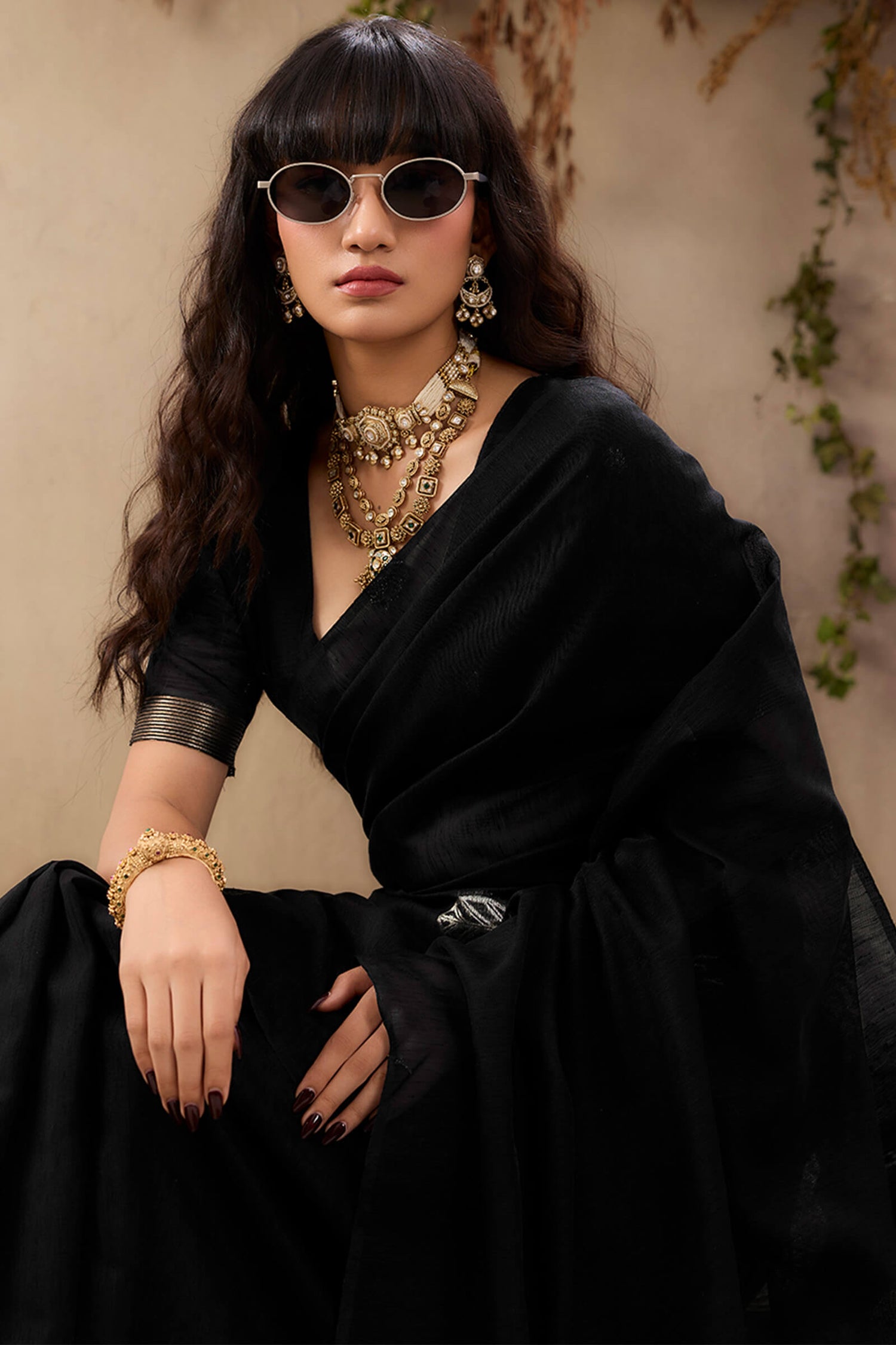 Sonorous Black Cotton Silk Saree With Impressive Blouse Piece