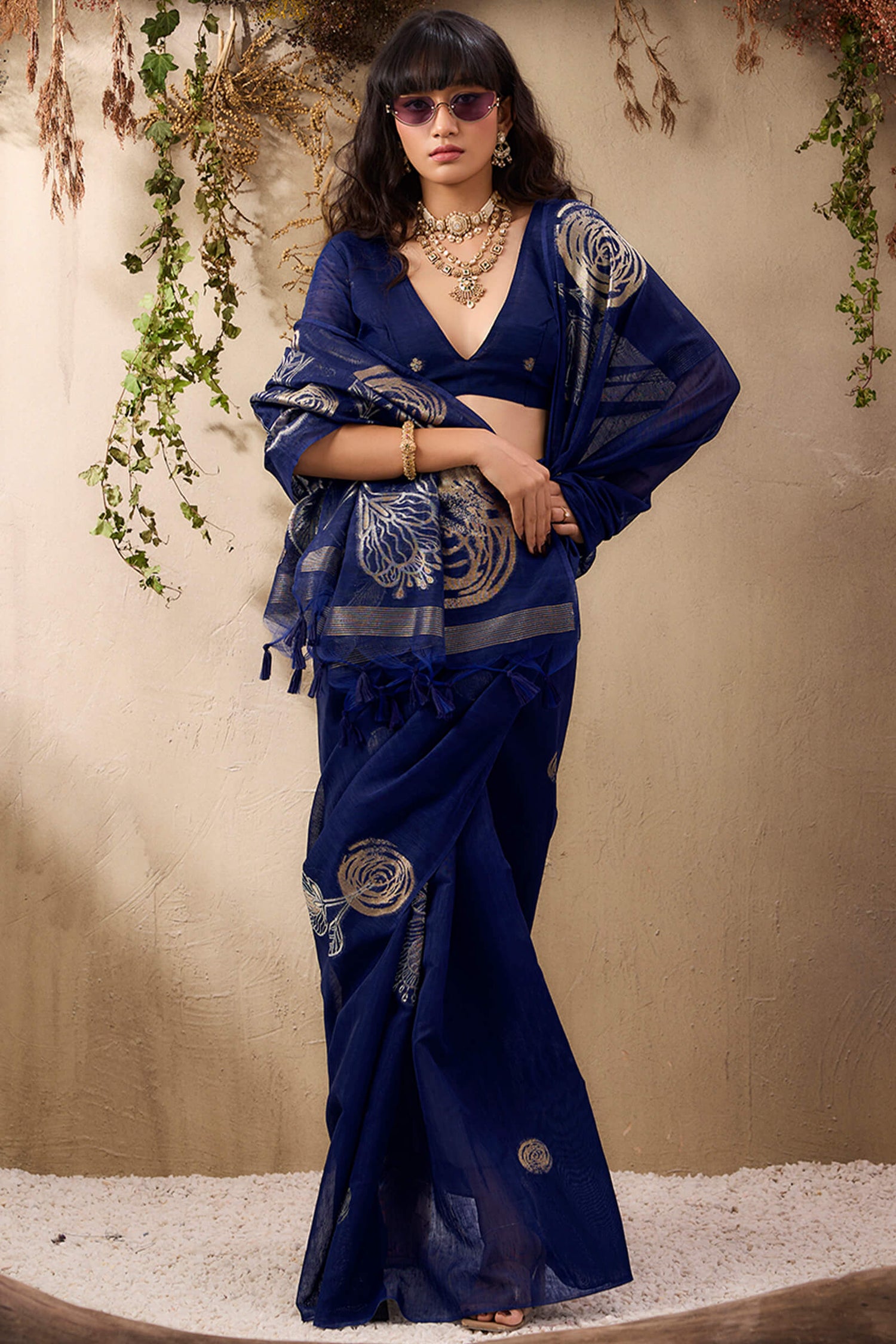Sumptuous Navy Blue Cotton Silk Saree With Exquisite Blouse Piece